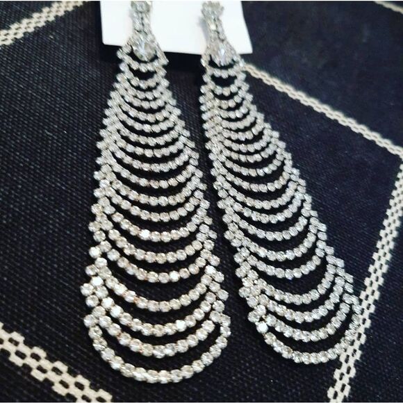 Vintage Long Chandelier Earrings 4" - Picture 1 of 5